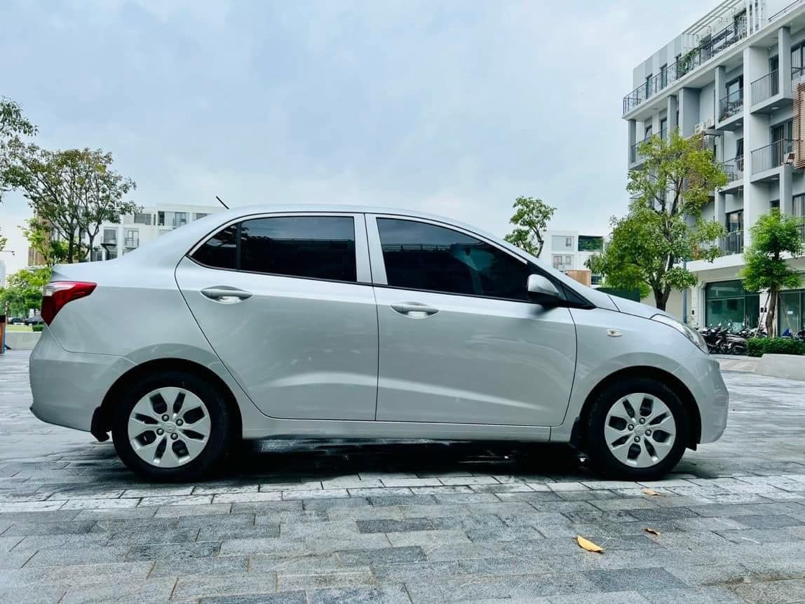 Hyundai Grand i10 2021 - Màu trắng số sàn, 350 triệu