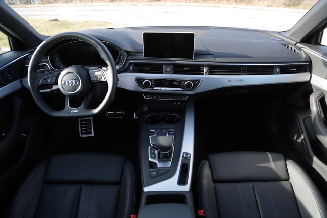 Bọc ghế domain authority Audi Thay thiết kế bên trong thay cho hưởng thụ bên trên từng chuyến đi