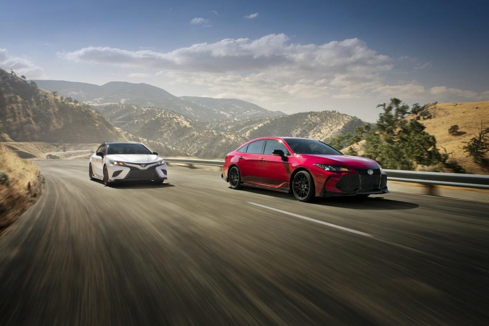 Bộ đôi Toyota Avalon và Camry TRD 2020 chính thức “trình làng”