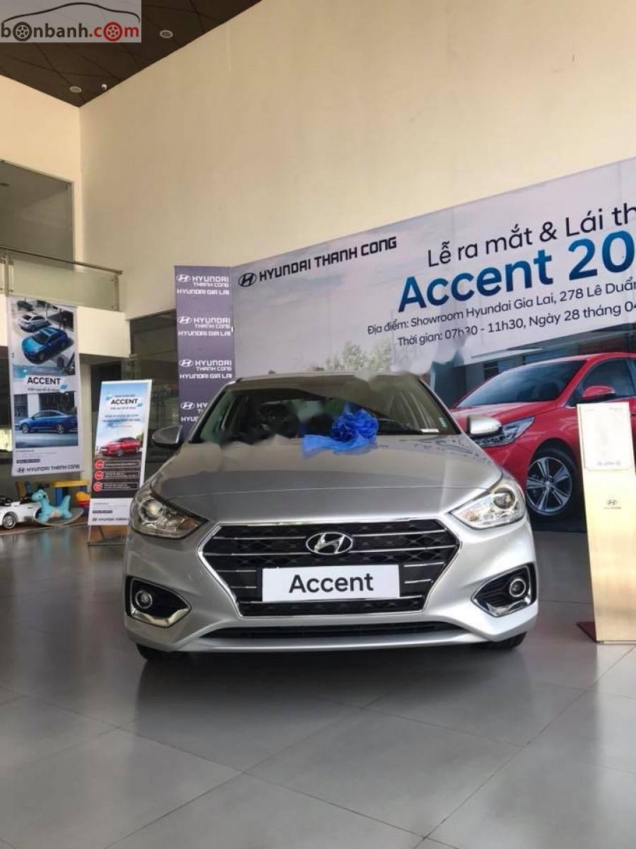 Cần bán xe Hyundai Accent 1.4 AT sản xuất 2019, màu bạc, 499 triệu