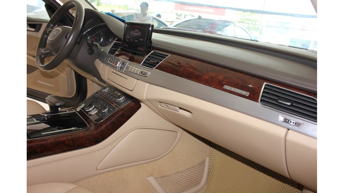 Cần B 225 N Lại Xe Audi A8 2011 M 224 U đen Nhập Khẩu