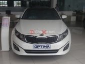 Kia Optima 2.0L 2016 - Cần bán xe Kia Optima 2.0L đời 2016, màu trắng, nhập khẩu Hàn Quốc, 883 triệu giá 883 triệu tại Nghệ An