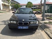 BMW 3 Series 320i 1998 - Cần bán lại xe BMW 3 Series 320i đời 1998, màu đen  giá 145 triệu tại Ninh Bình