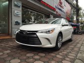 Toyota Camry LE 2016 - Bán Toyota Camry LE đời 2016, màu trắng, xe nhập Mỹ. LH 093.798.2266 giá 1 tỷ 550 tr tại Hà Nội