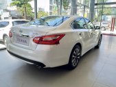 Nissan Teana 2.5 SL 2018 - Bán xe Nissan Teana 2.5 SL 2018, màu trắng, nhập khẩu  giá 1 tỷ 195 tr tại Tp.HCM