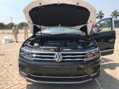 Hãng khác Khác Volkswagen Tiguan Allspace 2018 - (ĐẠT DAVID) Bán Volkswagen Tiguan Allspace, (màu sắc đa dạng phong phú), nhập khẩu mới 100% LH:0933.365.188 giá 1 tỷ 699 tr tại Tp.HCM