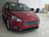 Ford Focus 2018 - Bán xe Ford Focus năm sản xuất 2018, màu đỏ, 575 triệu giá 575 triệu tại Nghệ An