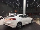 Hyundai Elantra  1.6L MT 2018 - Bán ô tô Hyundai Elantra 1.6L MT đời 2018, màu trắng, mới 100% giá 552 triệu tại Hà Nam