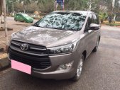 Toyota Innova MT 2017 - Bán Innova số sàn 2017 màu xám, gia đình mua mới, bảo dưỡng hãng giá 695 triệu tại Tp.HCM