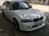 BMW 3 Series  318i 2004 - Cần bán gấp BMW 3 Series 318i năm sản xuất 2004, màu trắng, giấy tờ chính chủ giá 230 triệu tại Tp.HCM