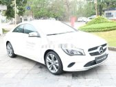 Mercedes-Benz CLA class 2017 - Cần bán Mercedes đời 2017, màu trắng xe gia đình, còn nguyên bản giá 1 tỷ 300 tr tại Hà Nội