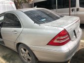 Mercedes-Benz C class   2002 - Cần bán gấp Mercedes C200 năm 2002, màu bạc, số sàn giá 140 triệu tại Tp.HCM
