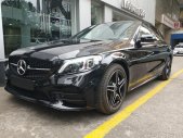 Mercedes-Benz C class 2020 - Siêu khuyến mãi giảm giá khi mua chiếc Mercedes-Benz C300 AMG, sản xuất 2020, giao nhanh giá 1 tỷ 929 tr tại Tp.HCM