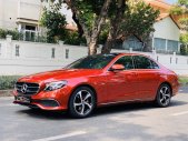 Mercedes-Benz E class 2020 - Bán xe giá thấp Mercedes- Benz E200 Sport, màu đỏ, giao xe nhanh giá 2 tỷ 179 tr tại Tp.HCM