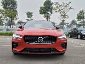 Volvo S60 B5 R-Design model 2022 - xe mới nhập - lãi kịch sàn - miễn phí 3 năm bảo dưỡng giá 1 tỷ 730 tr tại Hà Nội
