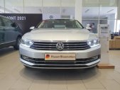 Volkswagen Passat AT - Sẵn xe giao ngay kèm ưu đãi hấp dẫn trong tháng giá 1 tỷ 280 tr tại Tp.HCM