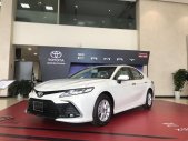 Toyota Camry 2021 - Xe mới, duy nhất 1 xe, giá chỉ 1.010tr, hỗ trợ trả góp, tặng bảo hiểm thân vỏ, gói phụ kiện chính hãng giá 1 tỷ 10 tr tại Bắc Ninh