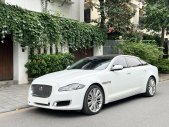 Jaguar 2015 - Bán xe màu trắng giá 2 tỷ 930 tr tại Hà Nội