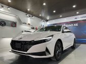 Hyundai Elantra 2022 - Sẵn trắng giao ngay tháng 12 - Tặng bộ phụ kiện chính hãng theo xe - Giá tốt nhất miền Bắc giá 650 triệu tại Hà Nội