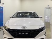 Hyundai Elantra 2022 - Sẵn xe giao ngay - Giá tốt nhất liên hệ trực tiếp hotline giá 570 triệu tại Hòa Bình