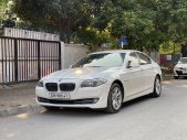 BMW 520i 2012 - Xe màu trắng giá 630 triệu tại Hà Nội