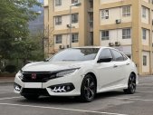 Honda Civic 2018 - Bán xe cá nhân đi, giữ gìn. Máy móc êm ru, chất lượng cam kết. LH xem và lái thử xe giá 640 triệu tại Hà Nội