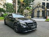 Mercedes-Benz C300 2020 - Bảo hiểm chính hãng tới 2023 lịch sử đầy đủ - Đã kiểm định 110 hạng mục. Liên hệ trả giá giá 1 tỷ 555 tr tại Kiên Giang