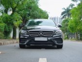 Mercedes-Benz E300 2019 - Giá 1 tỷ 999 triệu giá 1 tỷ 999 tr tại Tp.HCM