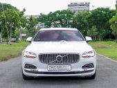 Volvo S90 𝗩𝗼𝗹𝘃𝗼 𝗦𝟵𝟬 𝗟𝗪𝗕 𝗕𝟲 Model 2023 - Trắng/Nâu- 15.000 km 2022 - 𝗩𝗼𝗹𝘃𝗼 𝗦𝟵𝟬 𝗟𝗪𝗕 𝗕𝟲 Model 2023 - Trắng/Nâu- 15.000 km giá 2 tỷ 139 tr tại Tp.HCM