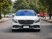 Mercedes-Benz 2020 - Cần bán gấp xe màu trắng giá 3 tỷ 690 tr tại Hà Nội