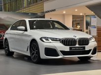 BMW 530i 2022 - Xe màu trắng giá 3 tỷ 309 tr tại Tp.HCM
