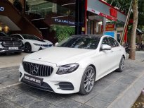 Mercedes-Benz 2017 - Trắng nâu siêu hot giá 1 tỷ 599 tr tại Hà Nội