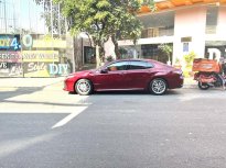 Toyota Camry 2019 - Cần bán xe đỏ, xe cá nhân, đăng ký cuối 2019 giá 1 tỷ 35 tr tại Tp.HCM