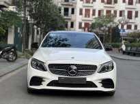 Mercedes-Benz C300 2021 - Màu trắng, nội thất đen giá 1 tỷ 499 tr tại Hà Nội