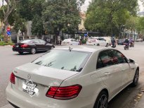 Mercedes-Benz E200 2013 - Chính chủ bán, màu trắng giá 600 triệu tại Hà Nội