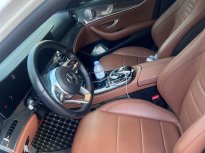 Mercedes-Benz E300 2021 - Màu trắng nội thất nâu giá 1 tỷ 898 tr tại Tp.HCM