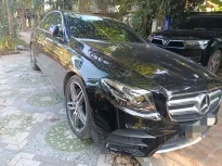 Mercedes-Benz E300 2017 - Bán xe mer E300 AMG sản xuất 2017 giá 950 triệu tại Hà Nội
