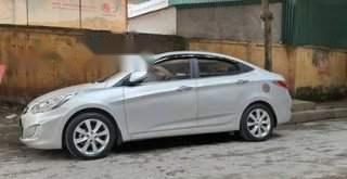 Hyundai Accent 2015 - Bán Hyundai Accent đời 2015, màu bạc