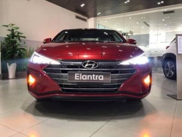 Hyundai Elantra 2019 - Hyundai Đà Nẵng bán Hyundai Elantra 2019 + hỗ trợ thủ tục vay gọn 90tr + đủ màu giao xe ngay - LH: 0906.409.199