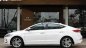 Hyundai Elantra 2.0 AT 2019 - Cần bán Hyundai Elantra 2.0 AT đời 2019, màu trắng, giá tốt