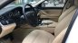 BMW 5 Series 520i 2014 - Cần bán BMW 520i sản xuất 2014 màu trắng kem cửa hít, biển TP, xe 1 chủ từ đầu nên rất giữ gìn