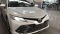 Toyota Camry    2.5Q 2019 - Bán xe Toyota Camry sản xuất năm 2019, màu trắng, nhập khẩu, mới 100%