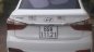 Hyundai Grand i10   2017 - Cần bán lại xe Hyundai Grand i10 đời 2017, màu trắng, xe còn tốt không lỗi lầm gì