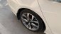 Hyundai Sonata 2012 - Gia đình cần bán Sonata 2012, số tự động, bản full, màu trắng