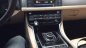 Jaguar XF 2016 - Cần bán xe Jaguar XF đời 2016, màu trắng còn mới