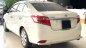 Toyota Vios 2017 - Bán Toyota Vios 1.5 E MT đời 2017, màu trắng số sàn