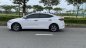 Hyundai Elantra 2017 - Bán Hyundai Elantra năm 2017, màu trắng  