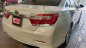 Toyota Camry 2014 - Bán Toyota Camry năm sản xuất 2014, màu trắng số tự động