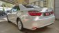 Toyota Camry 2.0 E 2016 - Cần bán Camry 2.0E màu trắng - xem là ưng - bao test