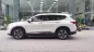 Hyundai Santa Fe 2.2 dầu cao cấp 2020 - Bán xe Hyundai Santa Fe 2.2 dầu cao cấp đời 2020, màu trắng, giá thương lượng